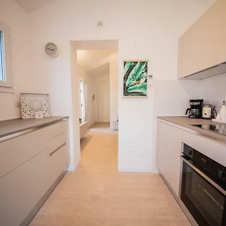Apartment Gardenhouse Sarzana