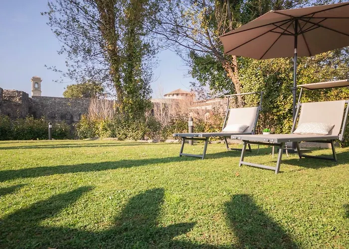 아파트 Gardenhouse 사르자나